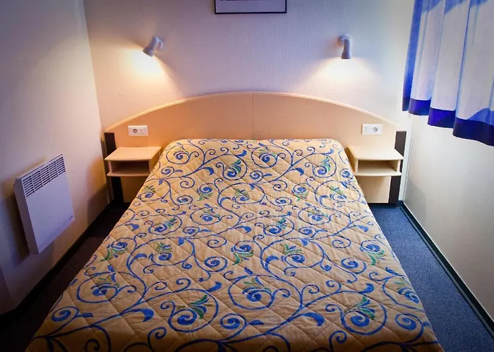 Hotel Regain Sainte-Tulle