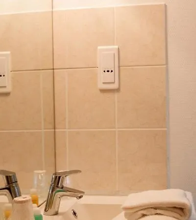 Hotel Regain Sainte-Tulle