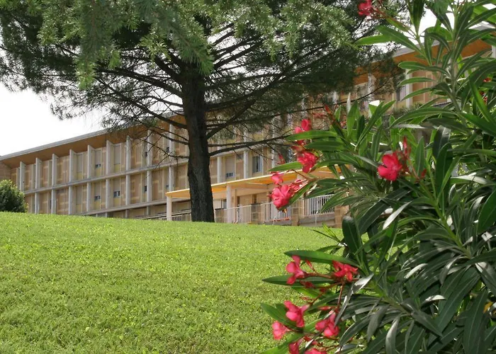 Hotel Regain Sainte-Tulle